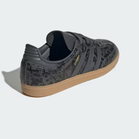 Women’s Adidas Samba OG Snakeskin-Like Shoes 🩶 - Picture 6 of 15